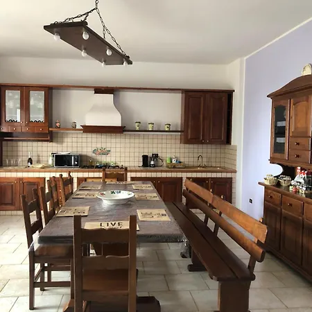 La Casa Delle Ortensie Nyaraló